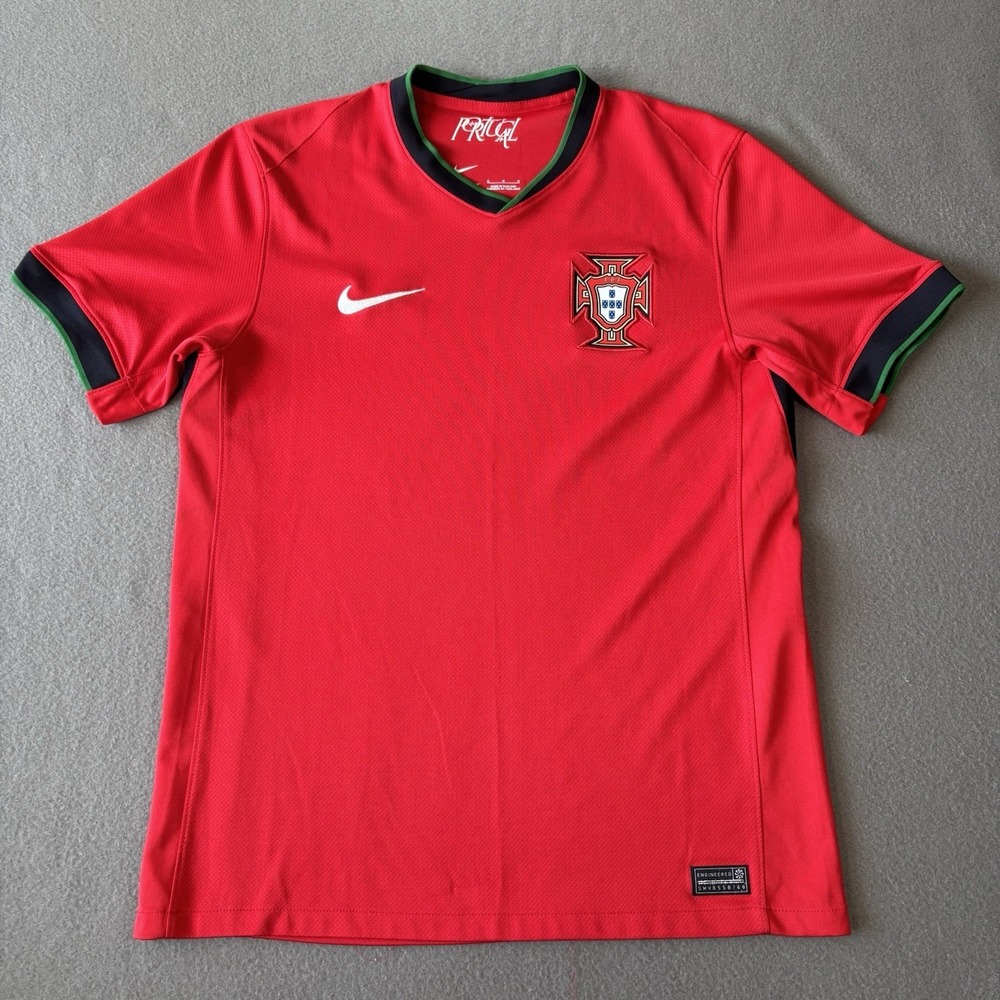 Nike Dri-fit Portugal Jersey Mens M Red Home 2024/2025 Soccer FIFA World Cup